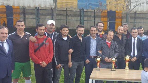 Öğretmenler Arası Futbol Turnuvası Düzenlendi.